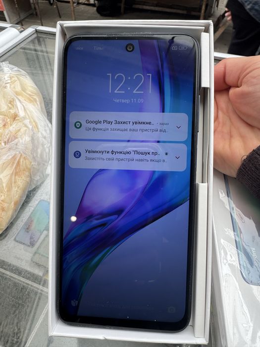 Телефон Redmi та самсунги та хуавей Carbon Gray 4/64