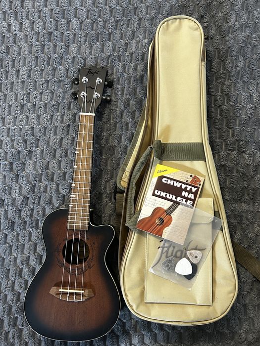 Ukulele koncertowe Flight DUC380 CEQ Amber