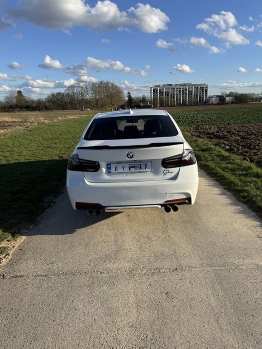 BMW F30 2.0T xDrive 2015, M-пакет находиться в Франкфурті на майні