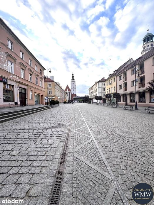 Rynek Oleśnica | 3 pokoje | 80 m² | zabytkowa kamienica po remoncie