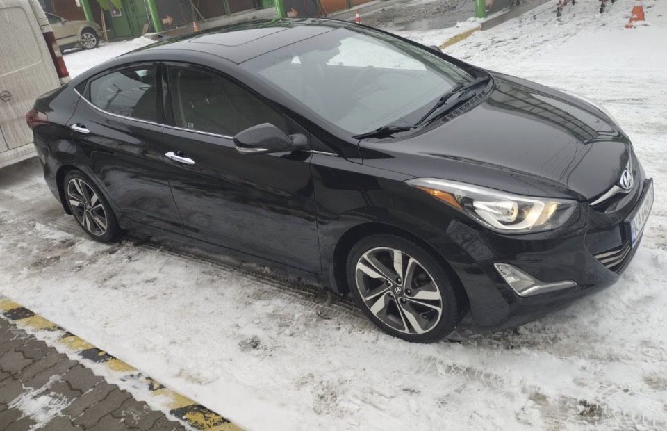 Hyundai Elantra Limited
