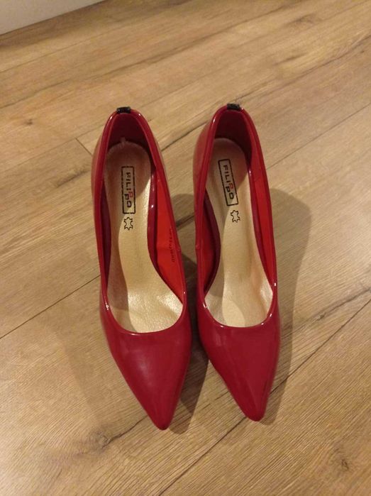 Szpilki, buty na koturnie i sandałki rozm. 39