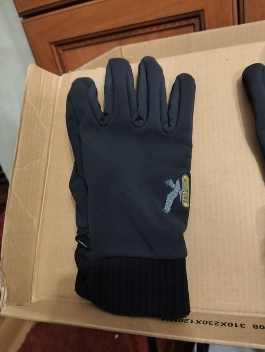 Рукавички , перчатки Saleva