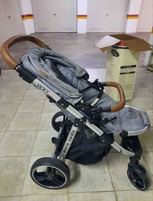 Carrinho Bebé Pierre Cardin Vicky
