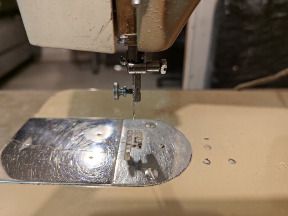 Maszyna do szycia łucznik sprawna zabytkowa