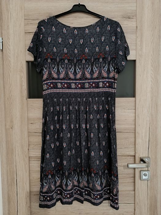 Letnia sukienka Grey Wolf r. M 100% wiskoza