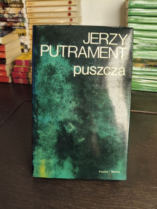 Książka pod tytułem puszcza ⁷⁶