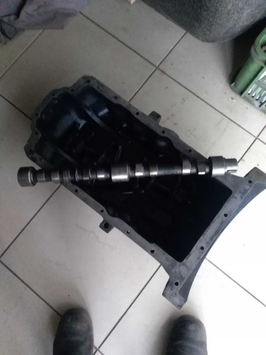 Sprzedam części do silnika Perkins 4