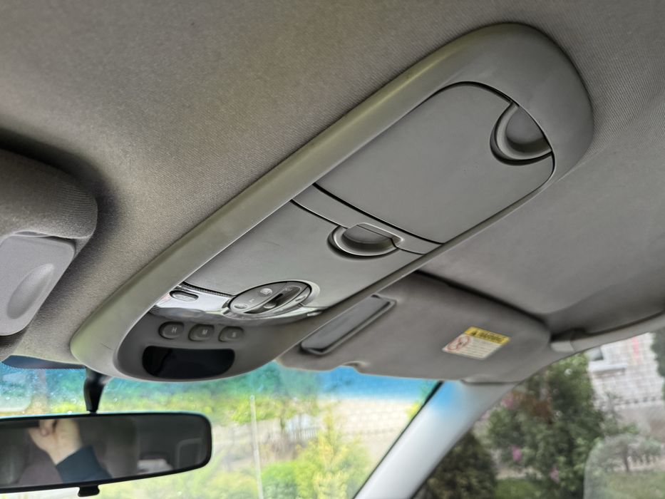 Kia carnival 2.9 crdi дизель