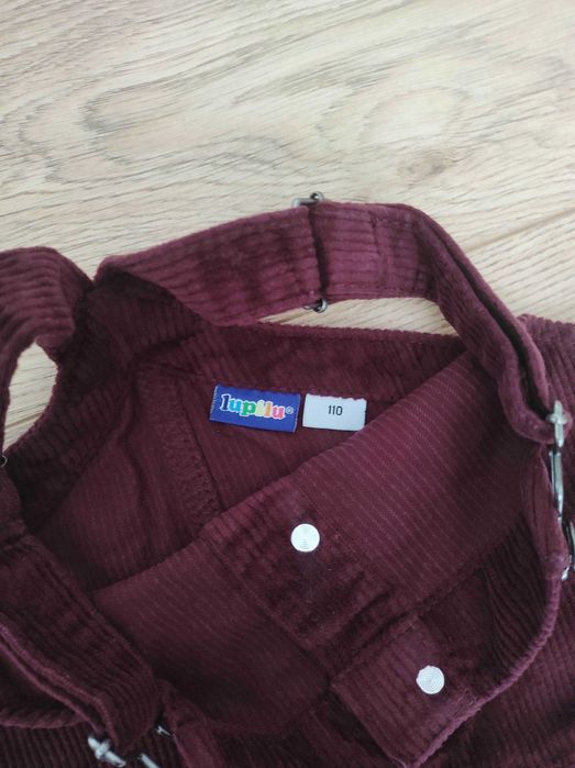 Vestidos criança como novos da Sfera tamanhos 4/5 e 5/6 anos