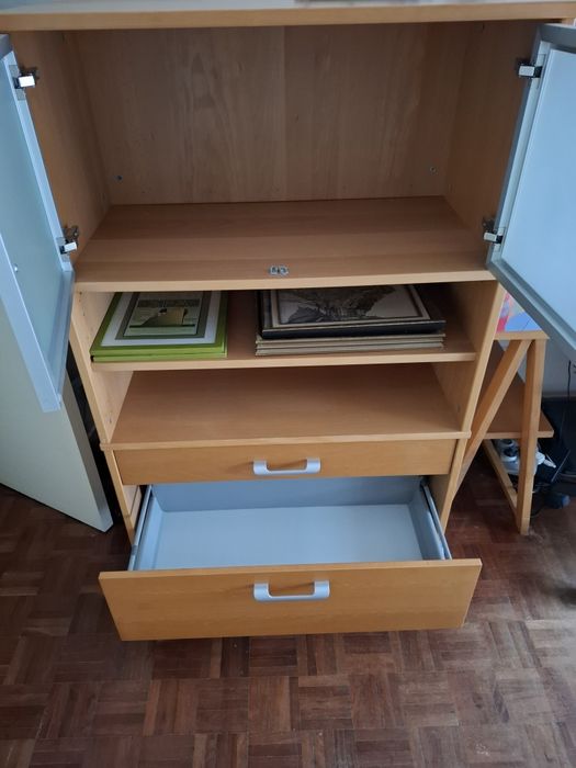 Móvel de escritório