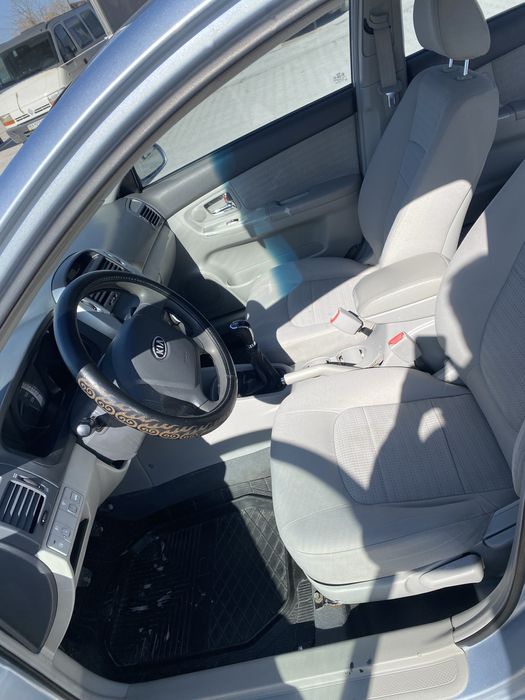 Продам Kia  cerato 2007