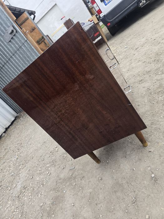 Komoda prl transport