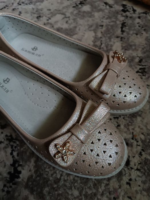 Туфлі для дівчинки 20-20.5 см