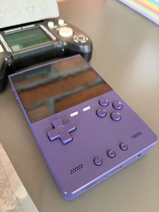 TrimUI Brick, konsola, karta 64GB + GRATIS Retro konsola!