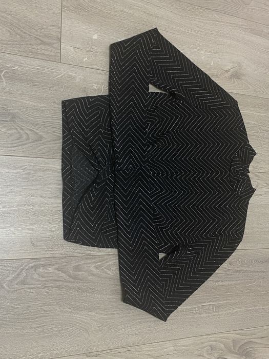 Жіноча кофта у гарному стані