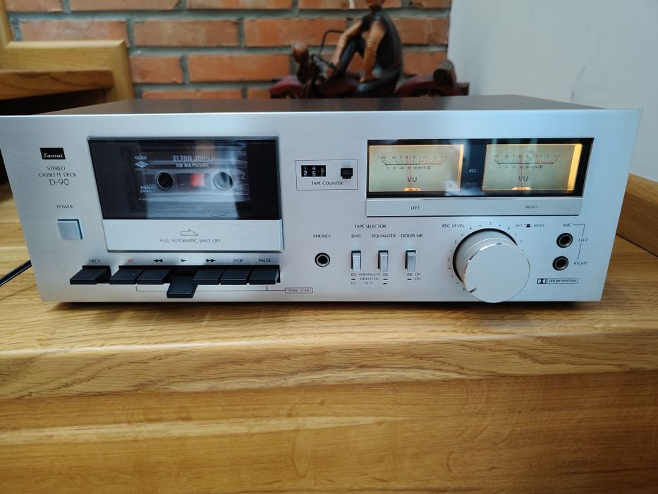 Magnetofon Sansui D-90