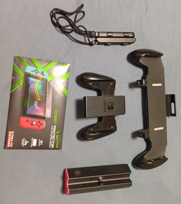 Nintendo Switch V2 + Cartão 128GB + Mega Pack Extras