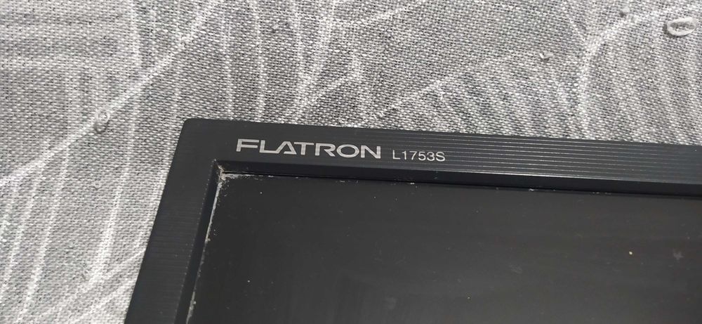 Монитор плоский 17 диагональ LG Flatron L1715S НЕ ВКЛЮЧАЕТСЯ