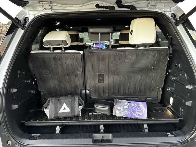 2023 Toyota Sequoia