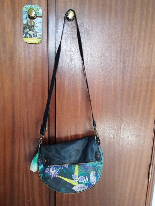 mala marca Desigual