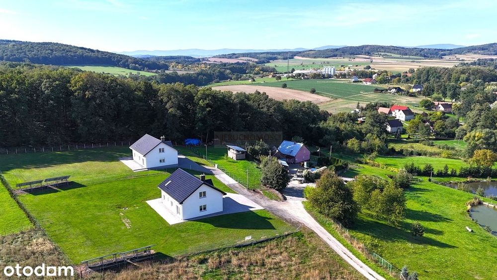 Nowy dom wolnostojący/gotowy do wprowadzenia!