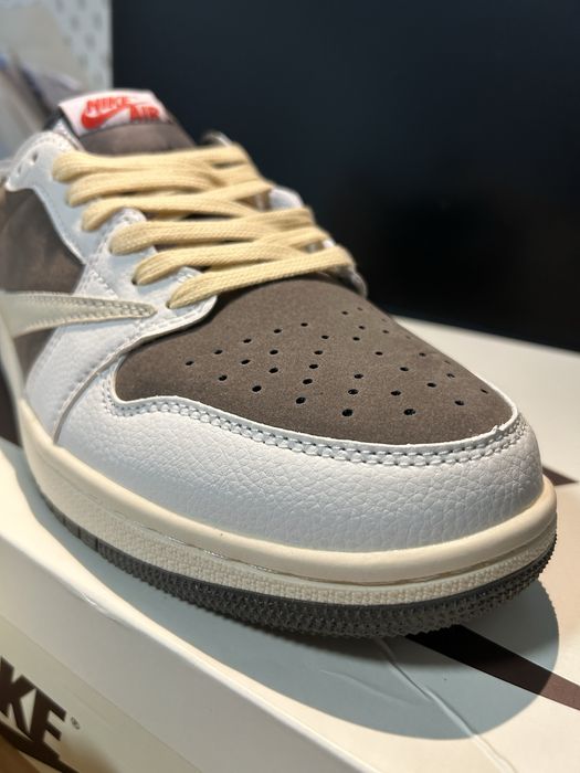 Travis scoot low olile