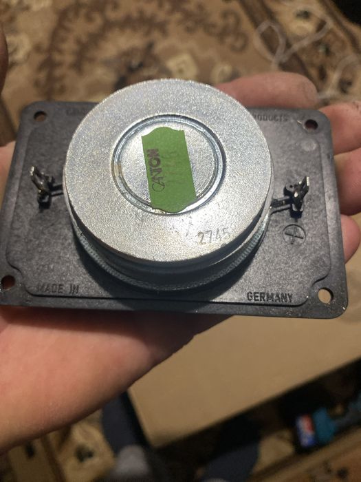 Продам динамики  от бренда canton