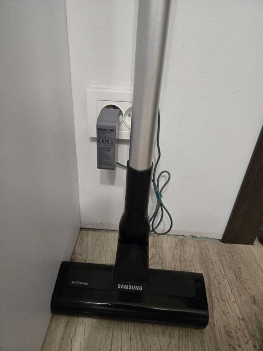 Пилесос Samsung Jet 65 Pet VS15A60AGR5 (бездротовий)