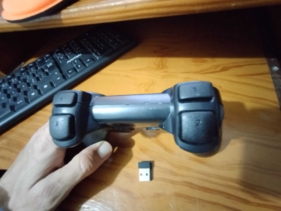 Comando sem fios para PC Wireless com analógicos, usb com on/off