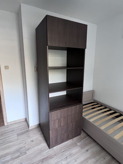 Szafa z szufladami