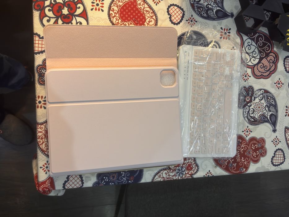 Teclado e Capa de Tablet