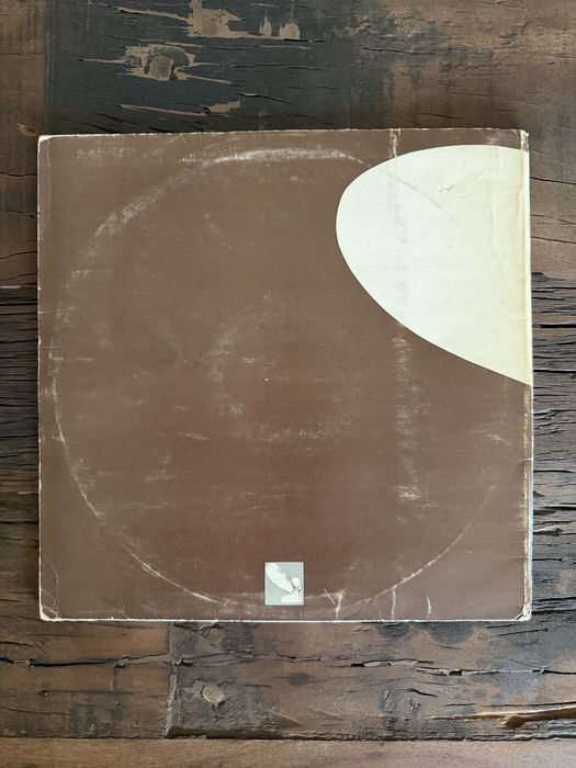 Vinil LP Led Zeppelin II – Atlantic UK, rótulo plum (2.ª prensagem)