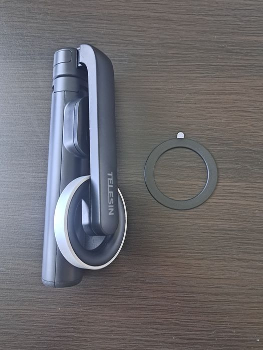 Magnetyczny selfie stick Telesin z pilotem do telefonu
