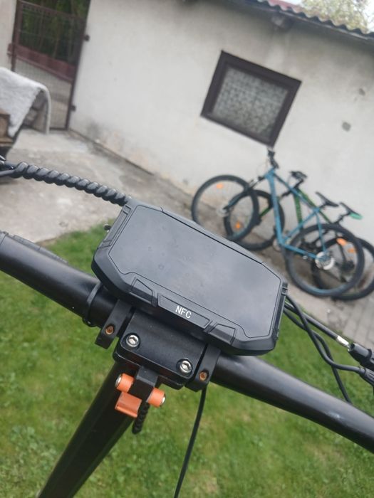 Ekran i panele sterujący do hulajnogi elektrycznej