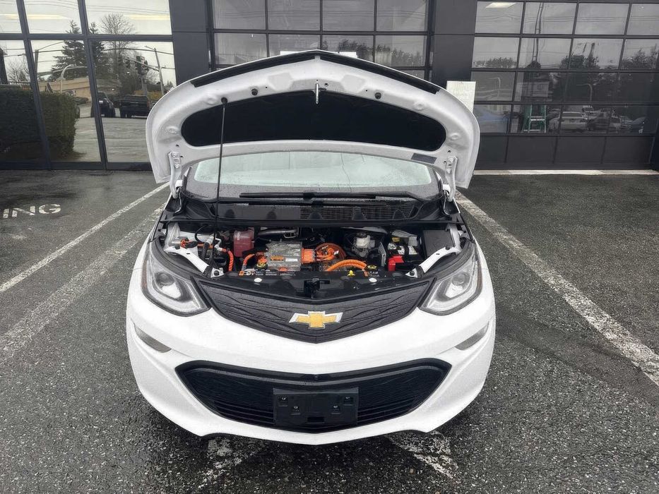 Chevrolet Bolt EV      2021