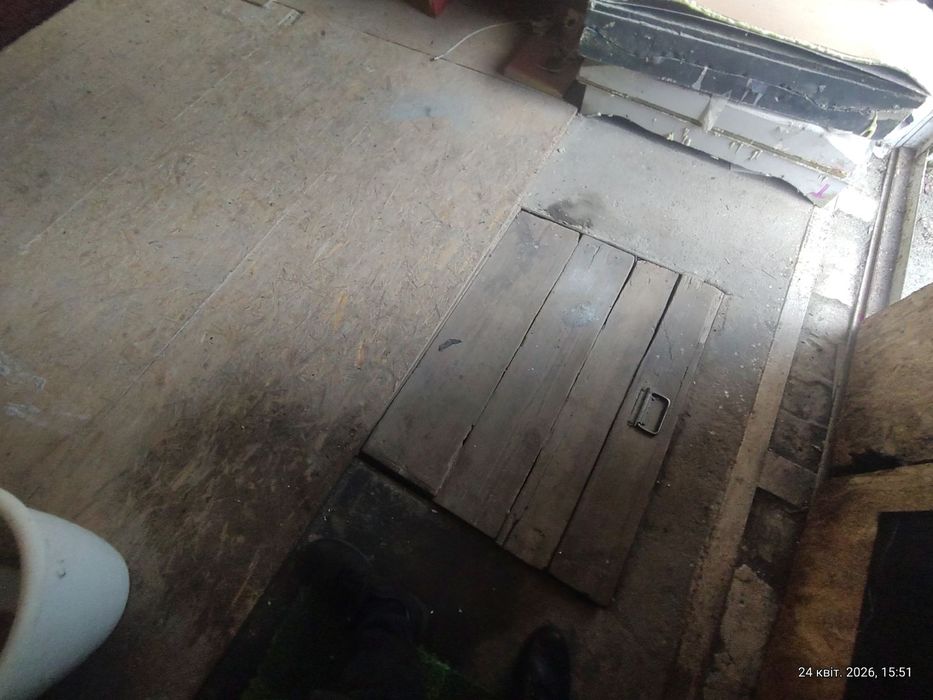 Гараж Здам Сирець Ризька 73 АГК Явір Цегляний 320х570см є підвал сухий