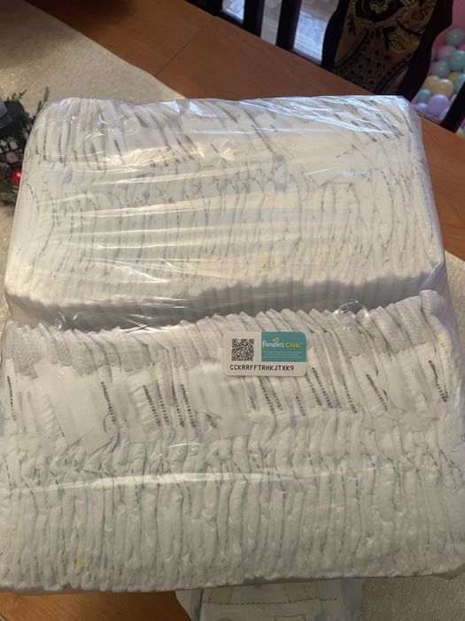 Продам памперси 0 і 1