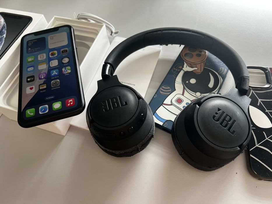 IPHONE APPLE XR Black pełny zestaw + Słuchawki JBL