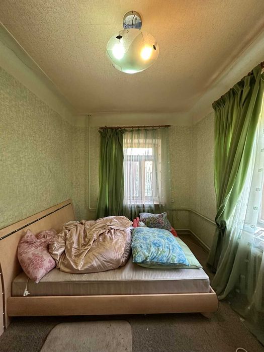 Будинок із мансардою в районі ПК «Хімік»