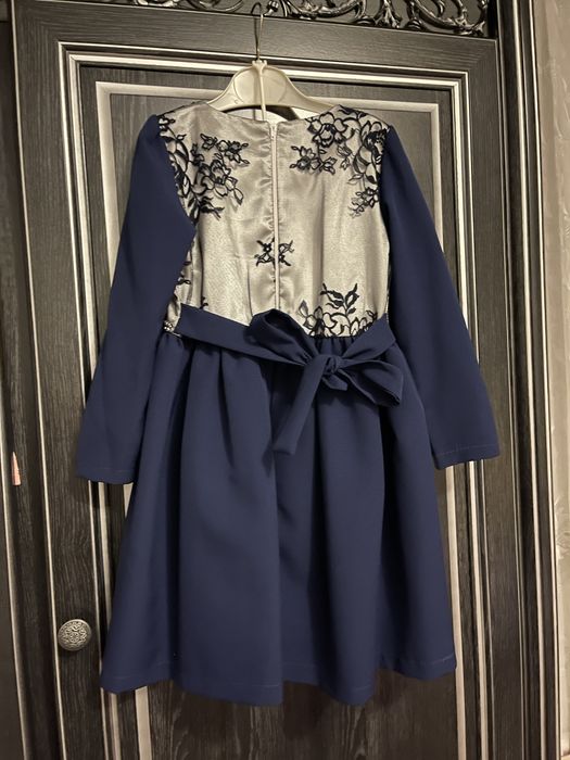 Дівчинка Сукня Сарафан вік 4-5 років