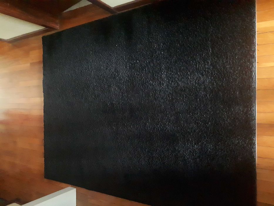 Carpete cor preto brilho