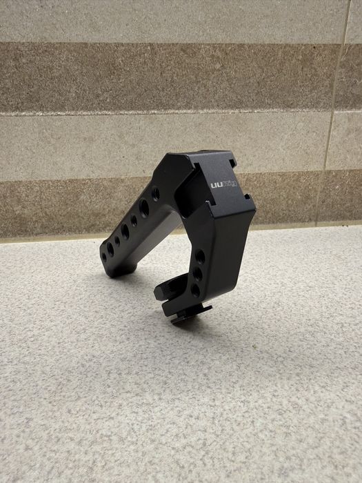 Uchwyt górny Ulanzi UURIG