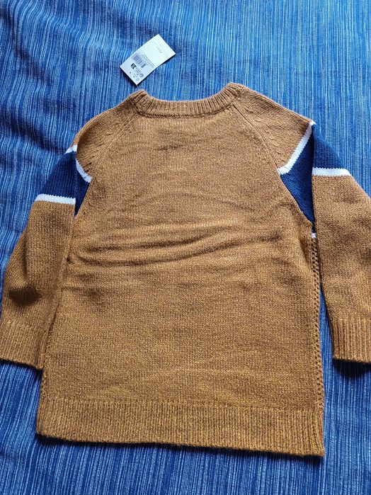 Malha rapaz, nova 6 anos