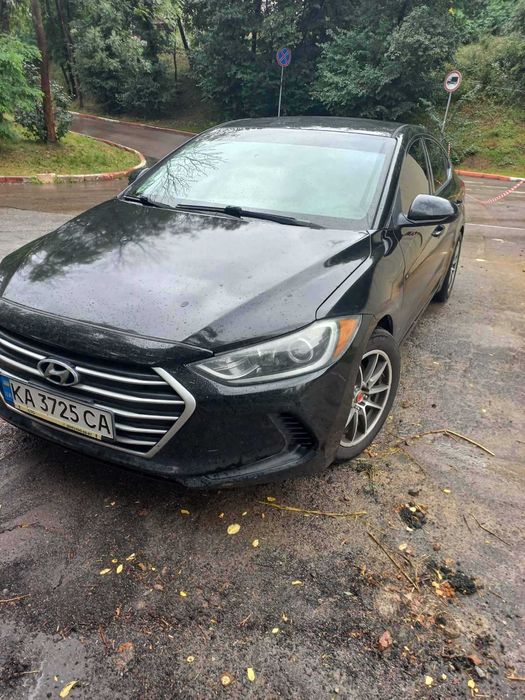 Hyundai Elantra 2017