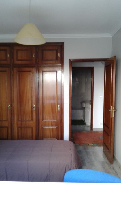 Arrendo quarto ao Arrábida