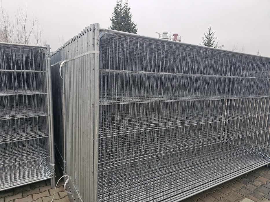 Tymczasowe ogrodzenie budowlane NOWEJ GENERACJI - MOCNE  - producent