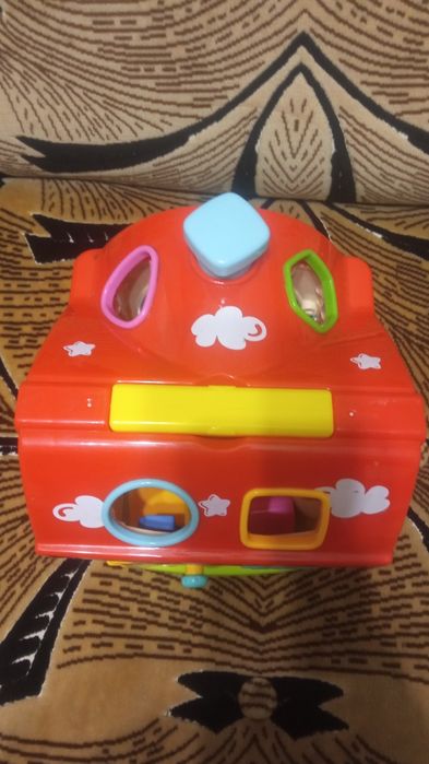 Сортер домик продам