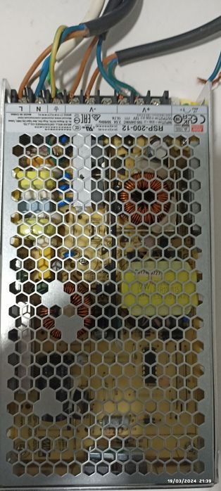 #Fonte 12v 100w Meanwell RSP-200-12.
Como nova.64586293836035124