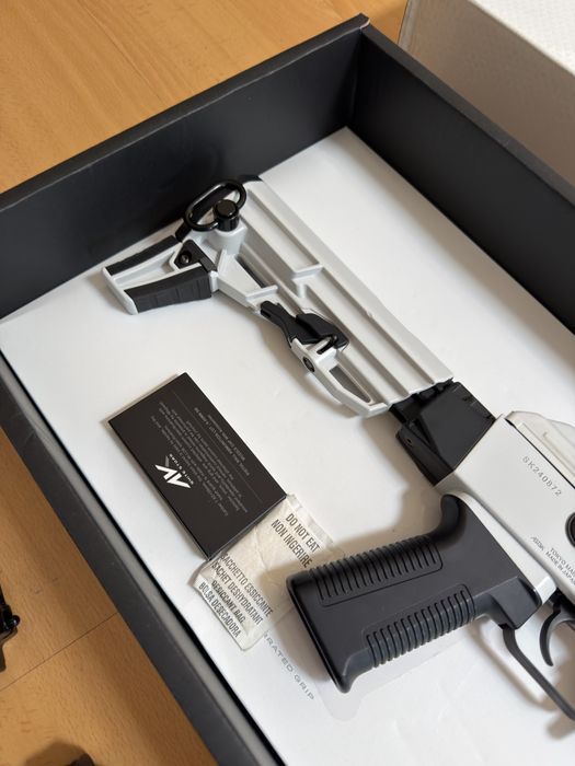 Tokyo Marui AK White Storm Next-Gen (NGRS EBB) airsoft